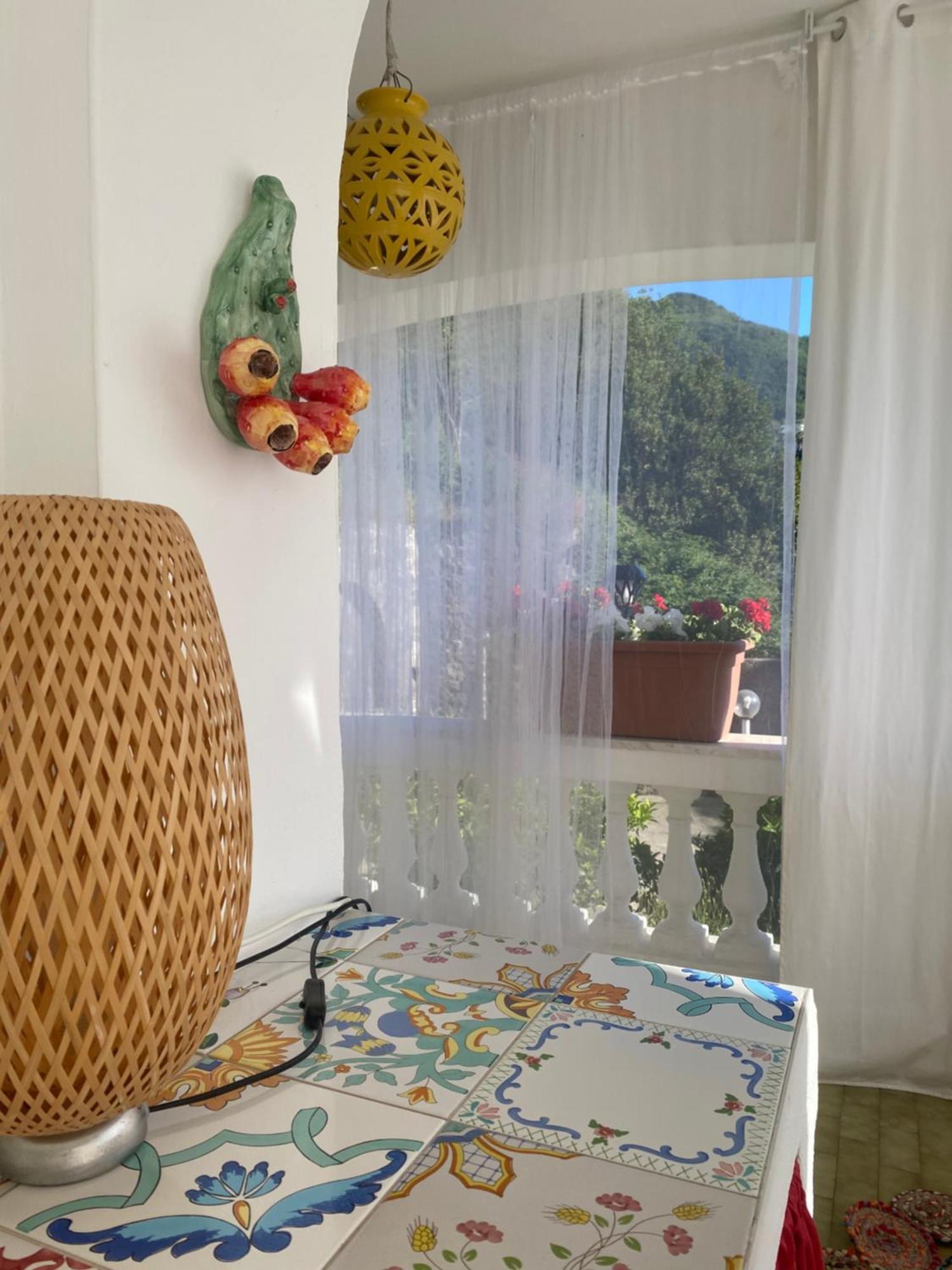 Villa Martina Suite Apartament Lacco Ameno  Zewnętrze zdjęcie