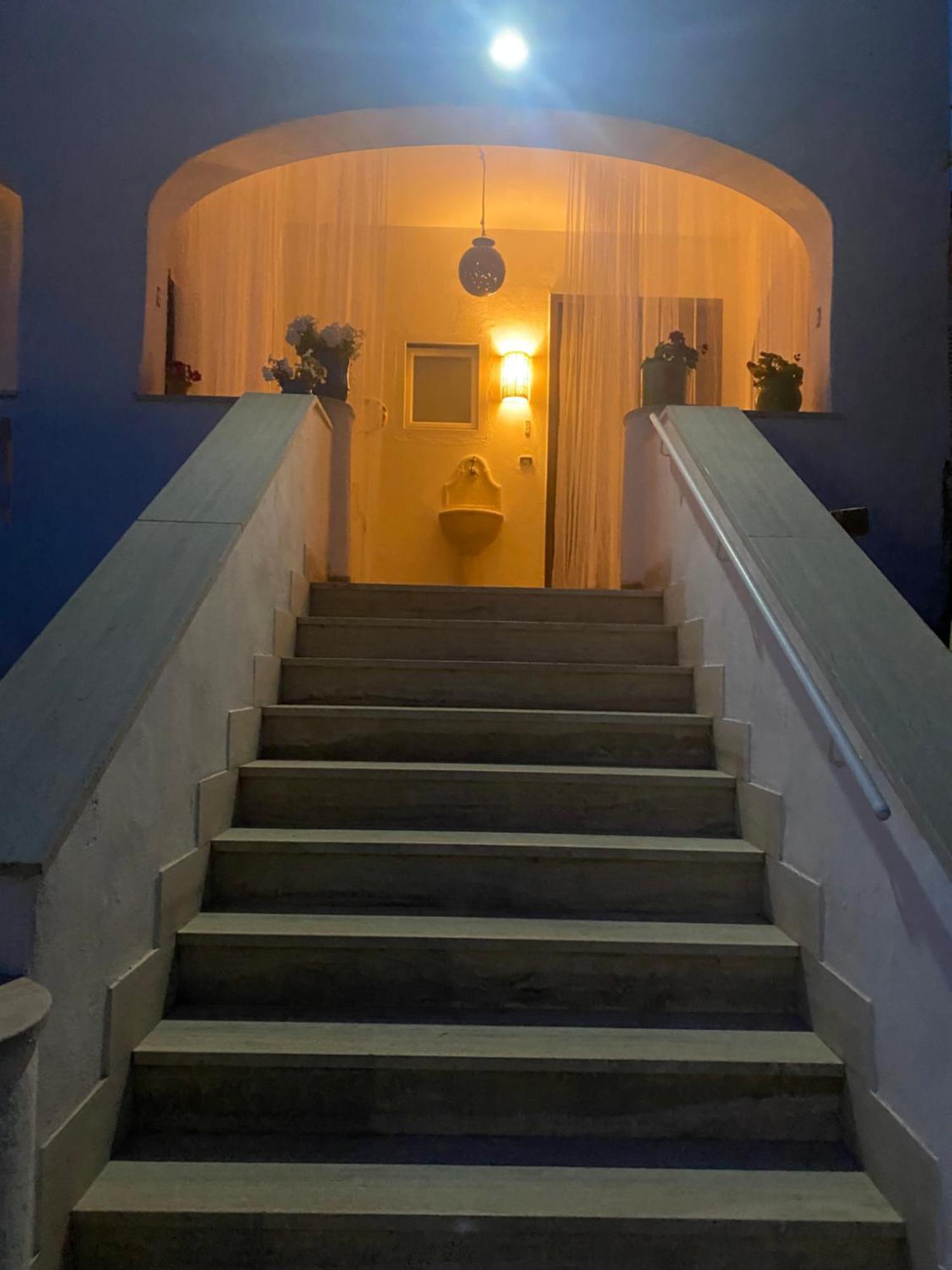 Villa Martina Suite Apartament Lacco Ameno  Zewnętrze zdjęcie